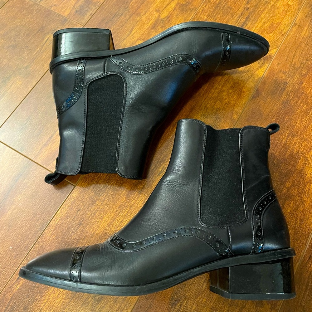 Massimo Dutti Black Chelsea Boots